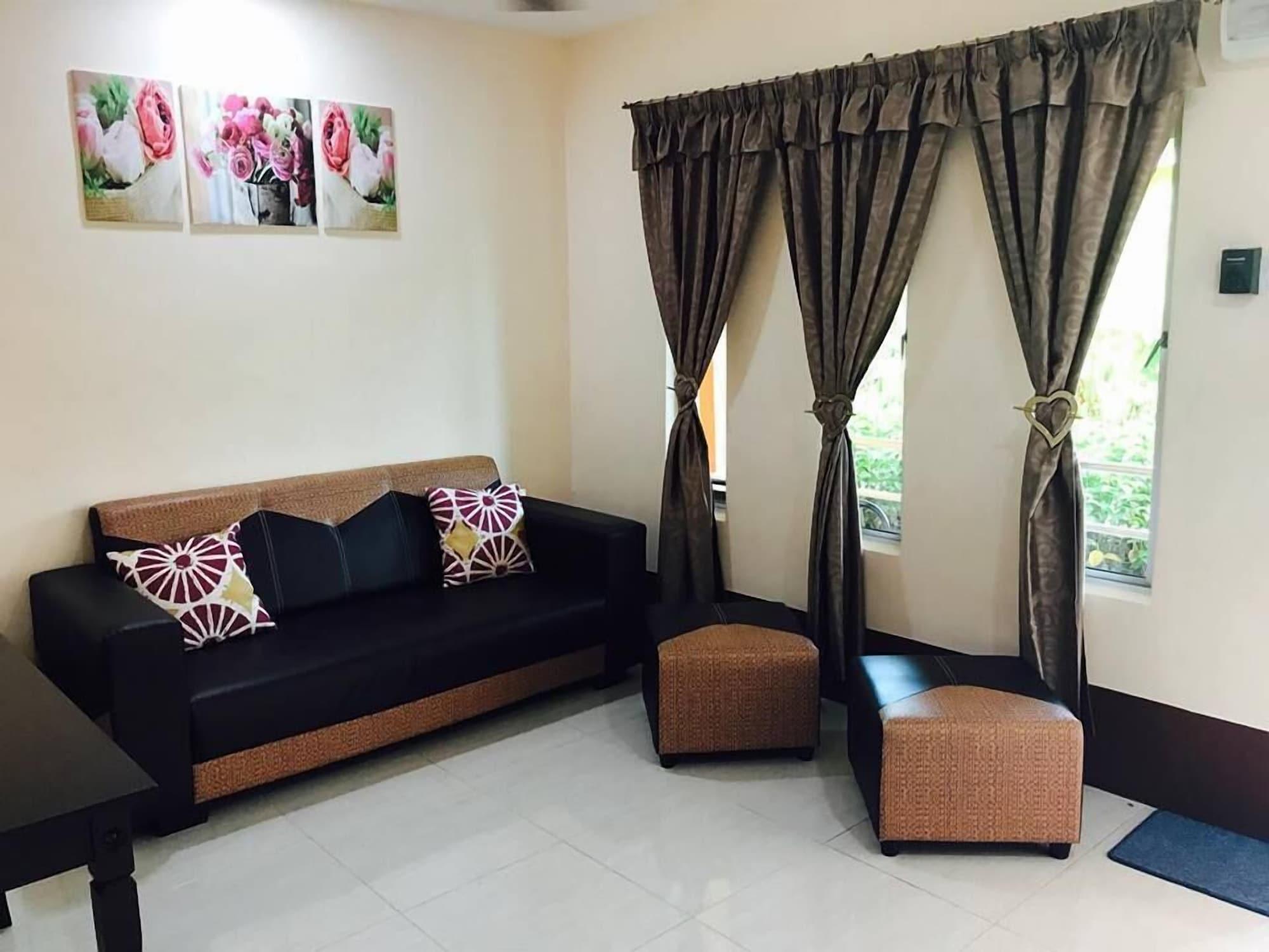 Chuu Pun Village Resort Pantai Cenang  Exterior foto