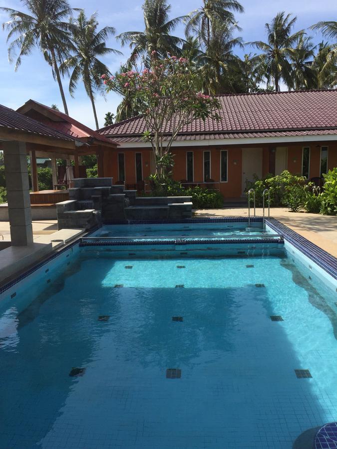 Chuu Pun Village Resort Pantai Cenang  Exterior foto
